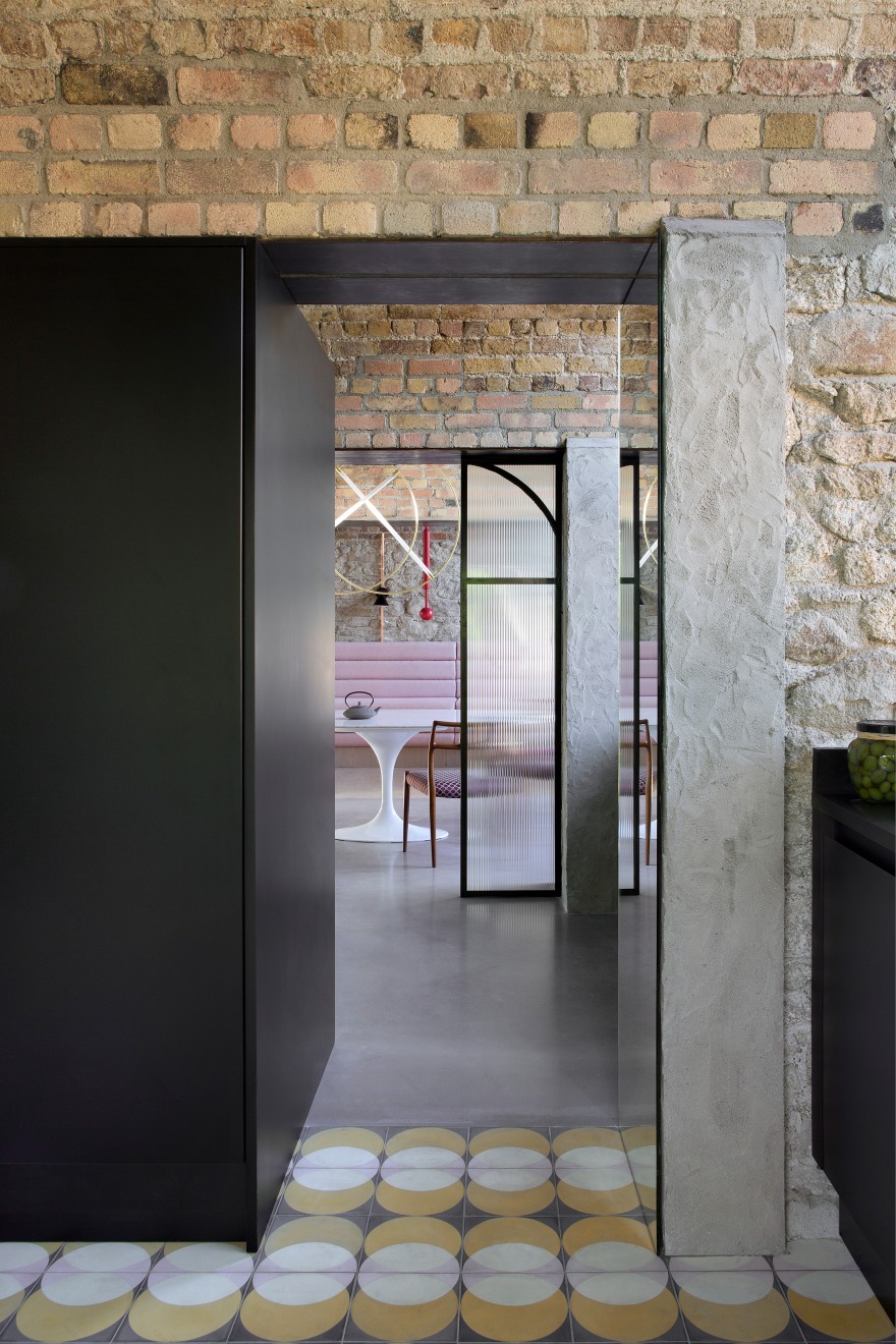 Bolton Coach House 设计丨KLD-15