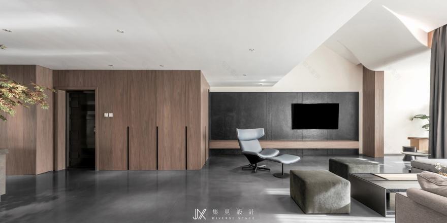 斜坡户型的学区房改造丨集见团队-0