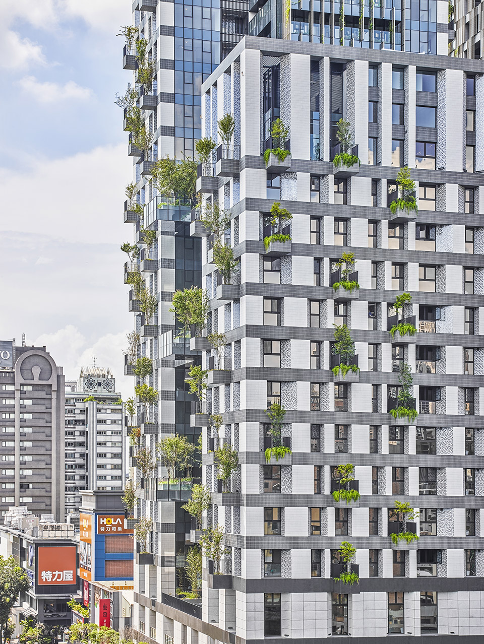 Sky Green住宅综合体，台中/城市中心的静谧花园-64