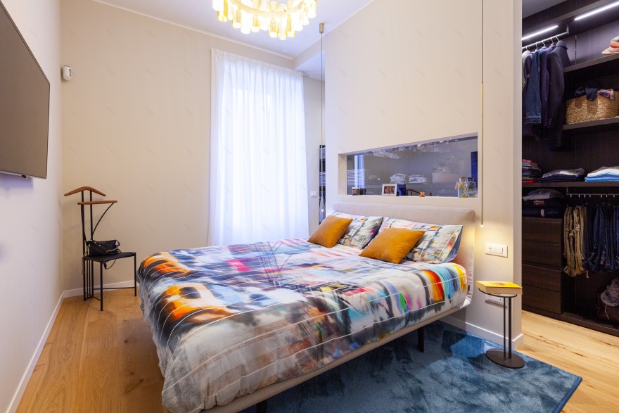 米兰中央车站公寓绿色垂直墙面设计丨意大利米兰丨CLM Design & Contract-18