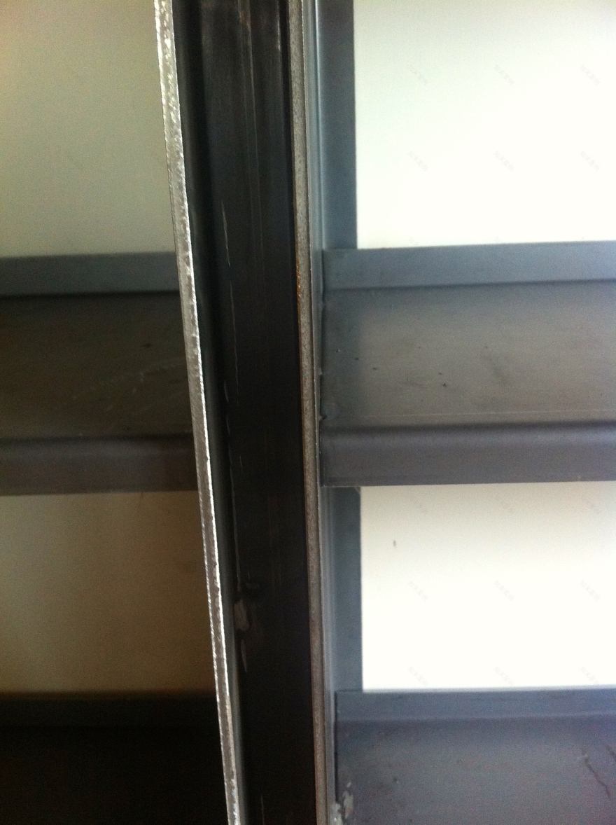 罗马历史建筑中的现代色彩-5