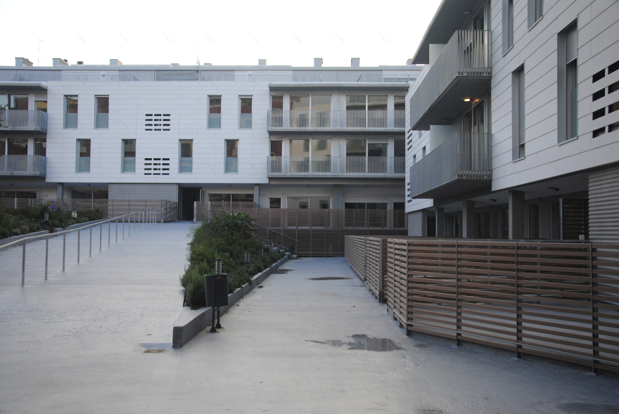 绿色公寓丨西班牙巴塞罗那丨PichAguilera-3