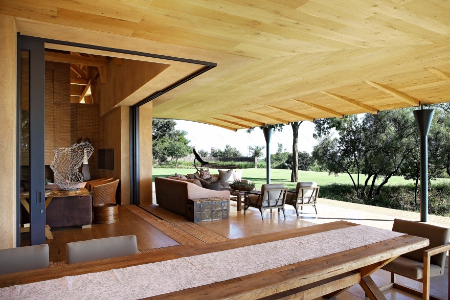 南非普利托里亚 Waterkloof Residence 别墅-9