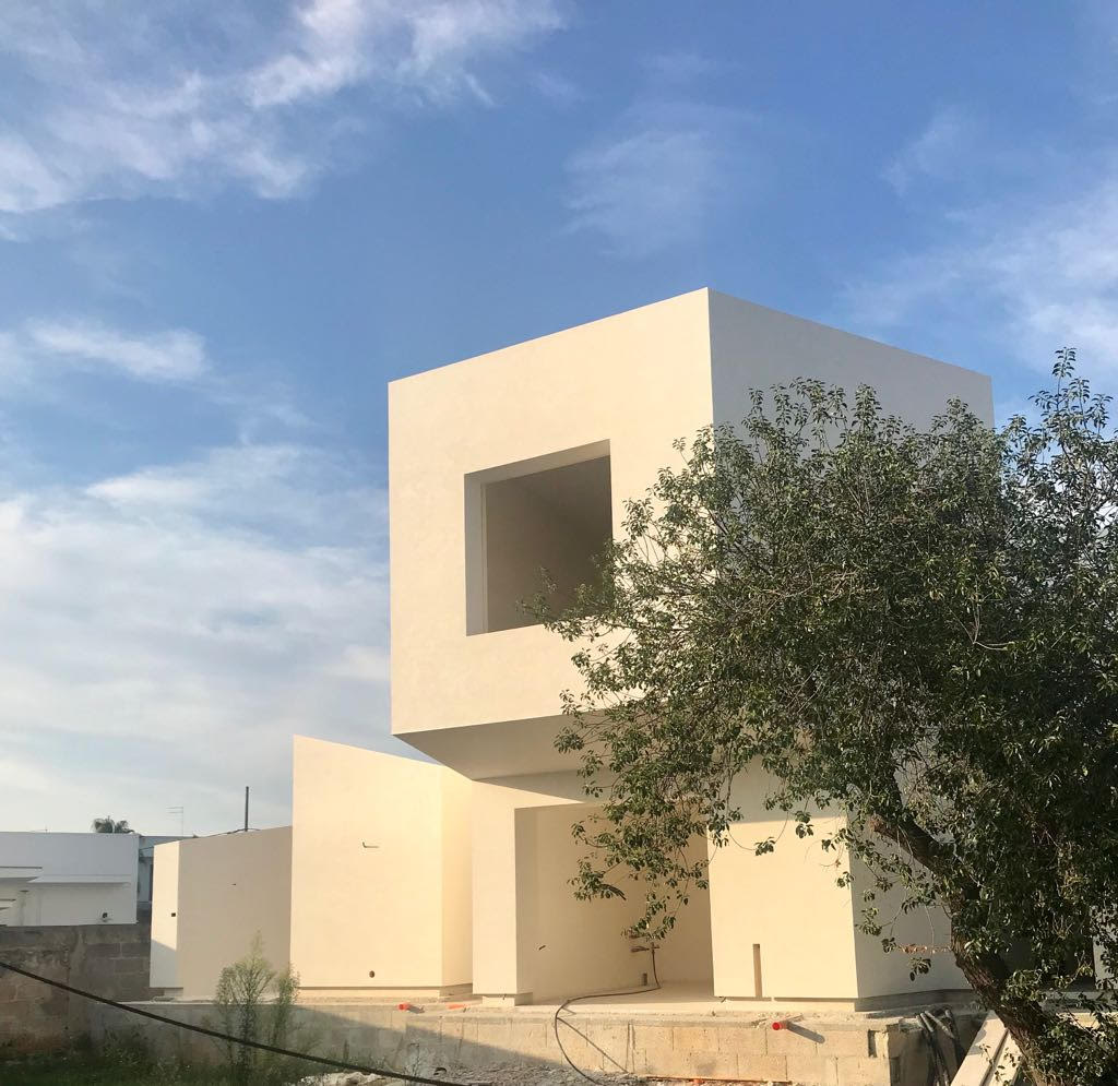 线性白建筑 | 家庭住宅的简约之美-22