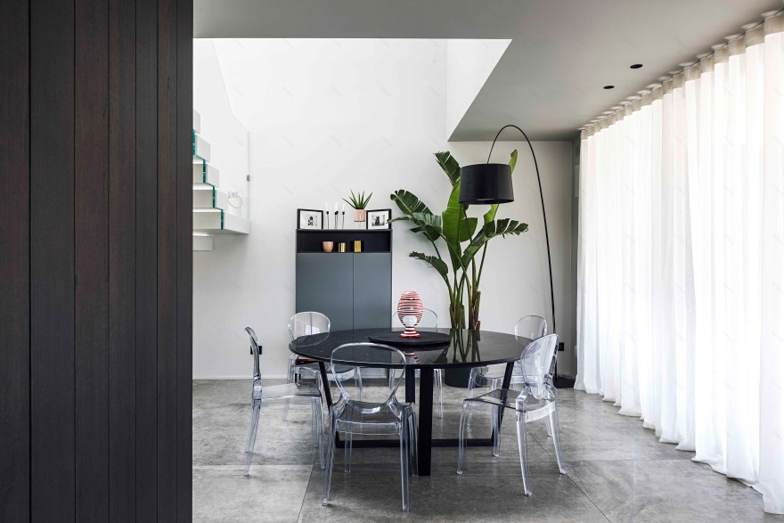 极简奢华公寓设计,柔和曲线与古董图纹的完美结合-4