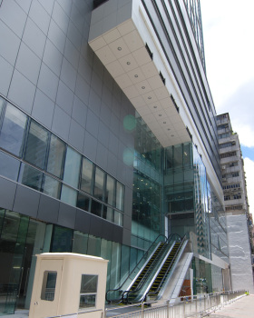 Paul Clement丨办公建筑丨COS CENTRE 52-56 Tsun Yip Street