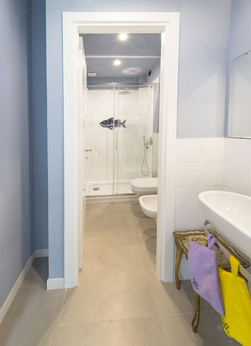 意式简约风的海景度假屋-16