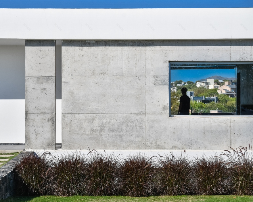 山景别墅,自然与简约的完美融合-0