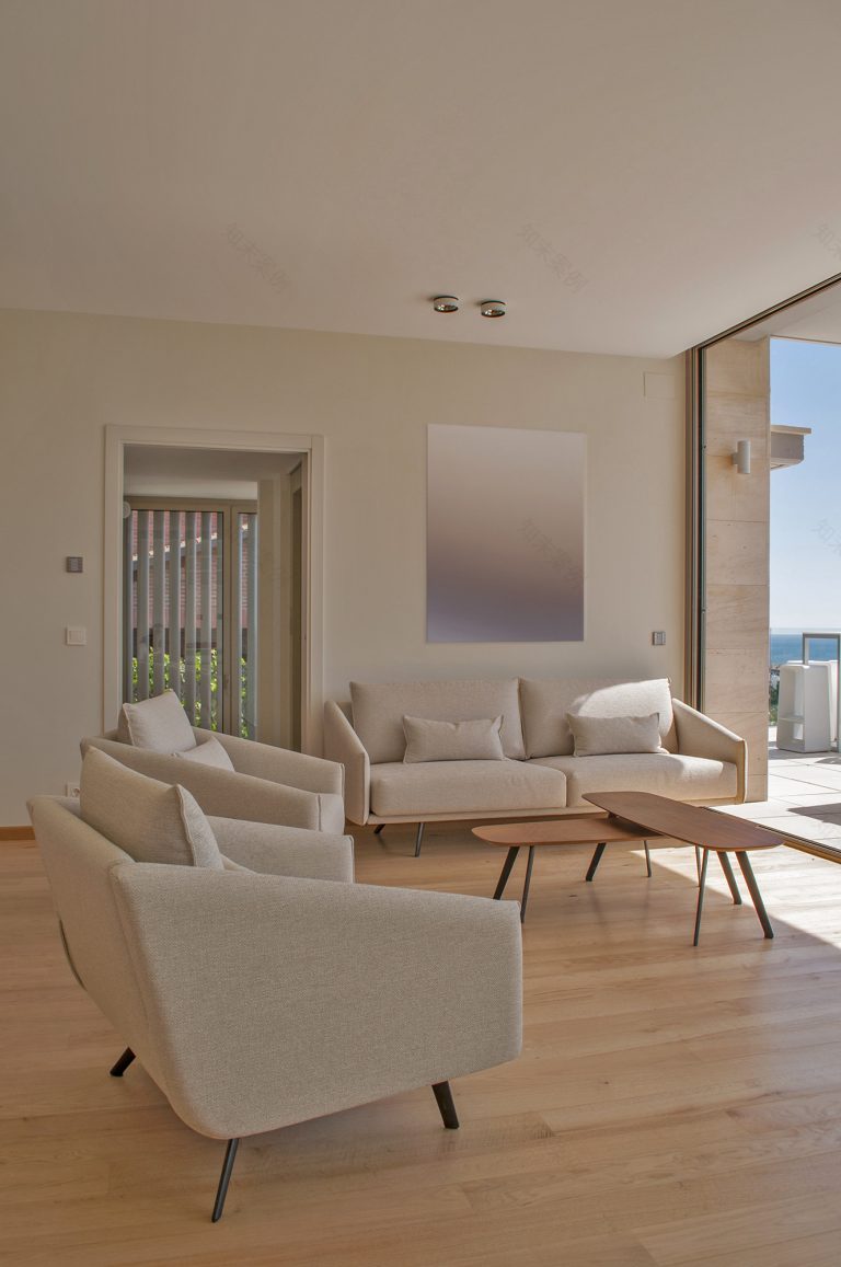 瓦尔皮内达,锡切斯的家庭住宅-10