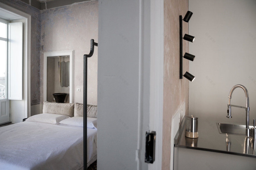 复古与现代共融的意大利公寓设计-15