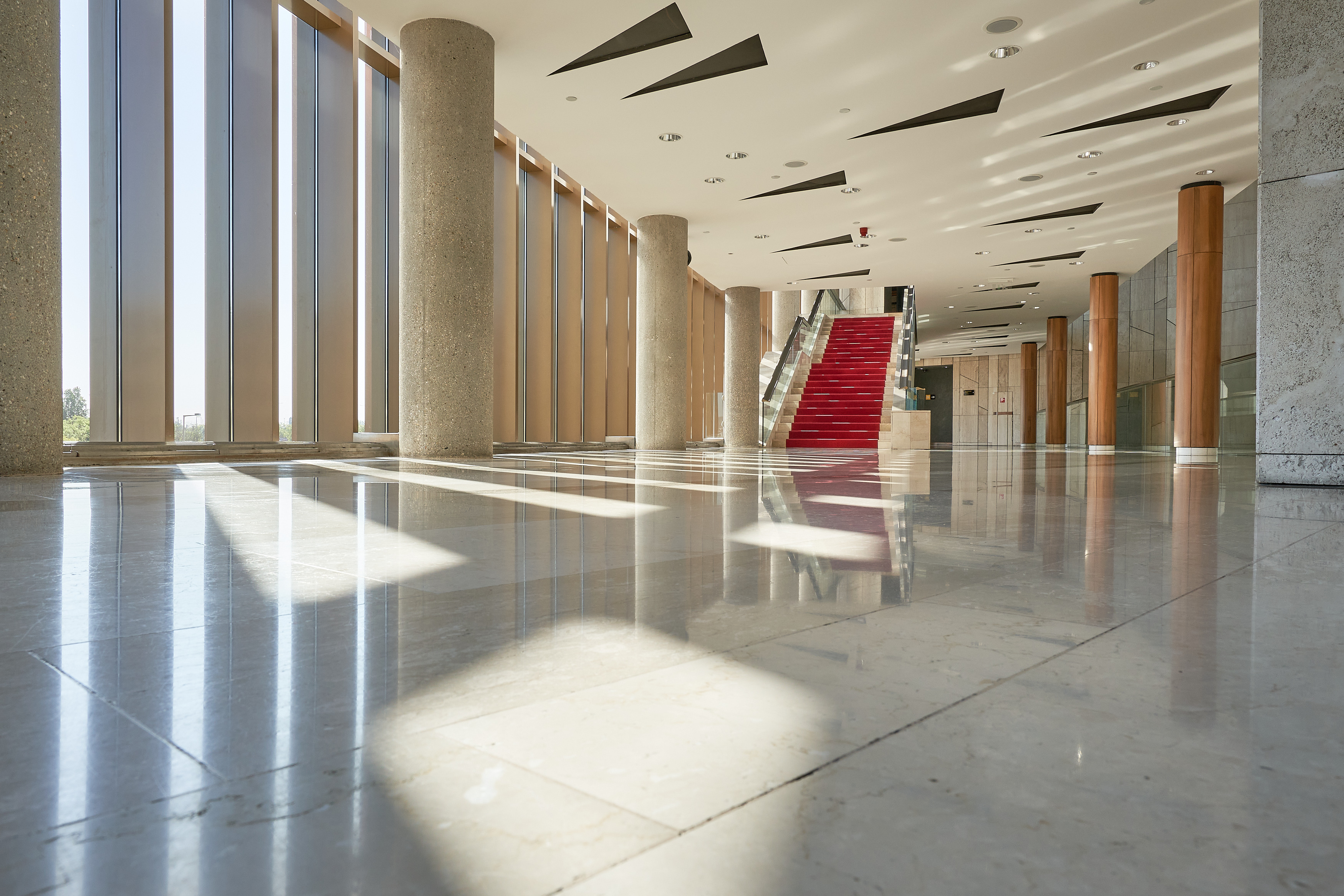 布达佩斯艺术宫丨匈牙利布达佩斯丨不详-3