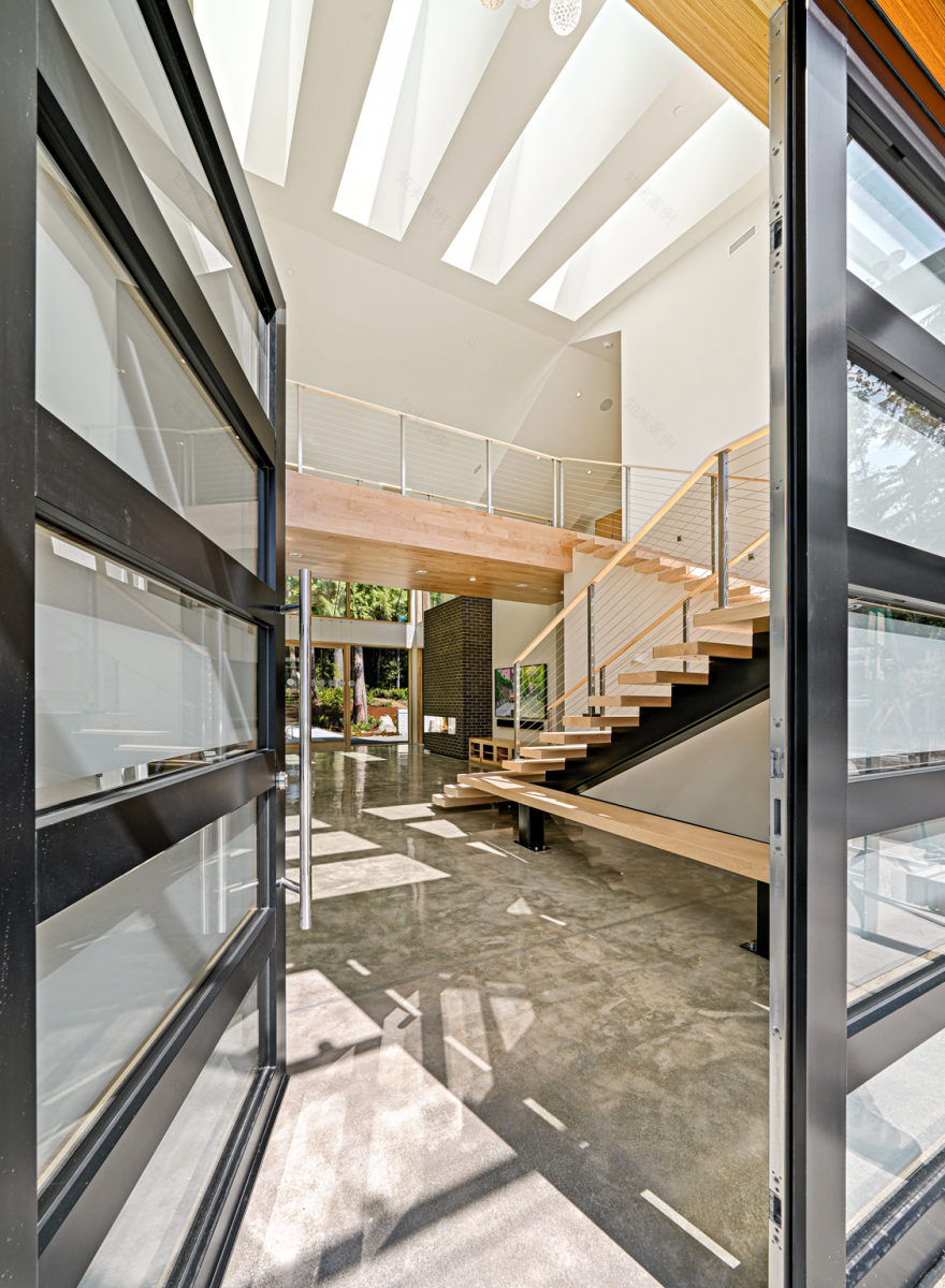 简约雅致的高地之家-13