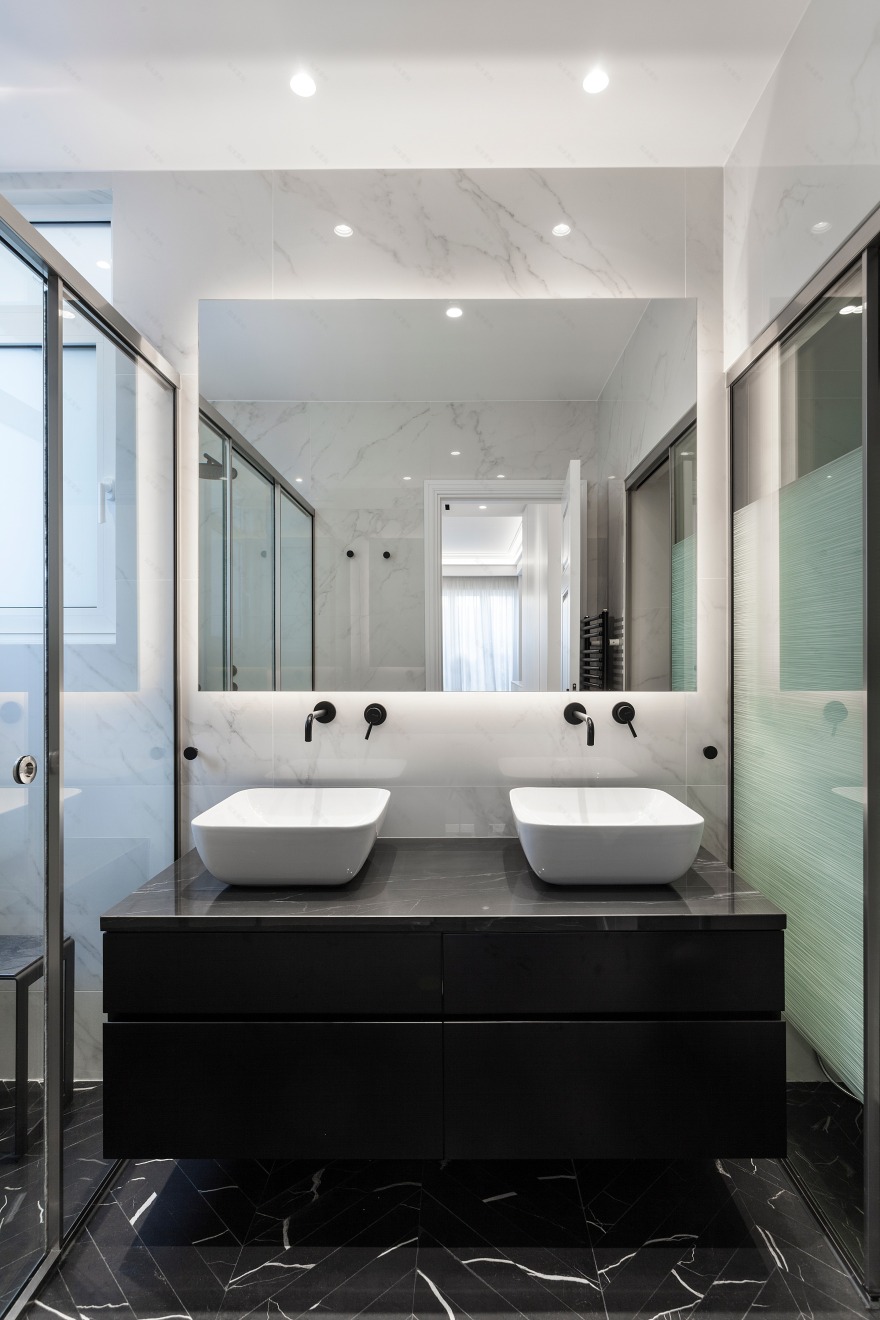 雅典 290 平米翻新公寓,打造经典与现代并融的居家艺术馆-10