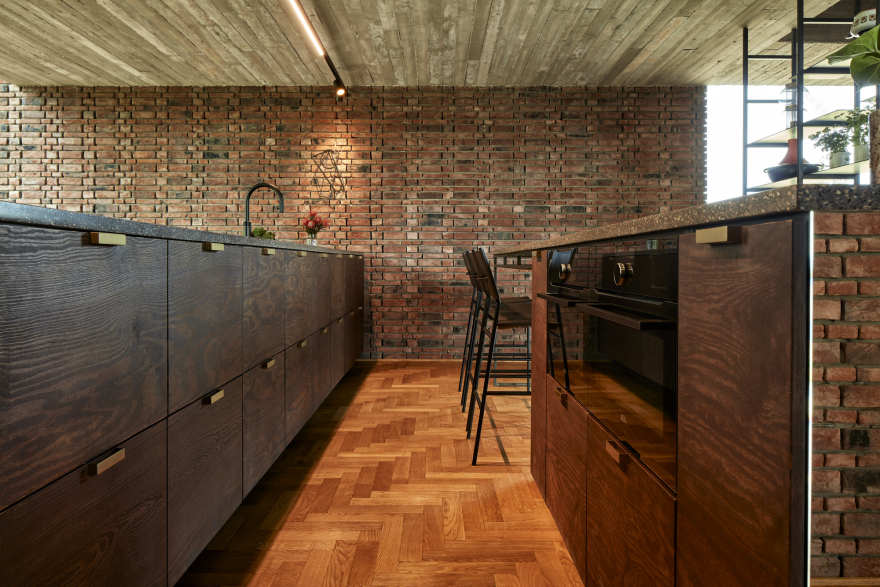 比利时 Tienen 的圆形砖房 | 40 厘米厚 15 米高的夯土墙-30