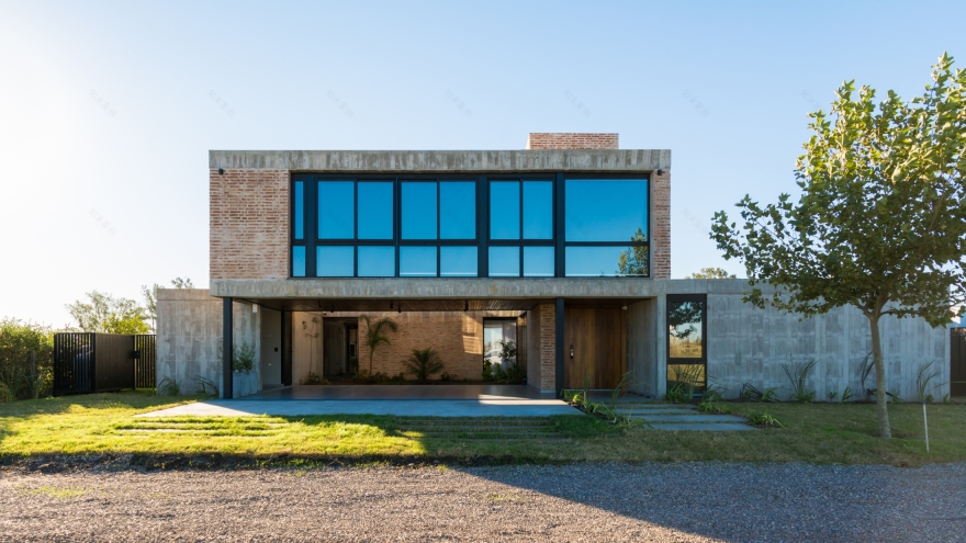 自然与生活共融的别墅设计-19