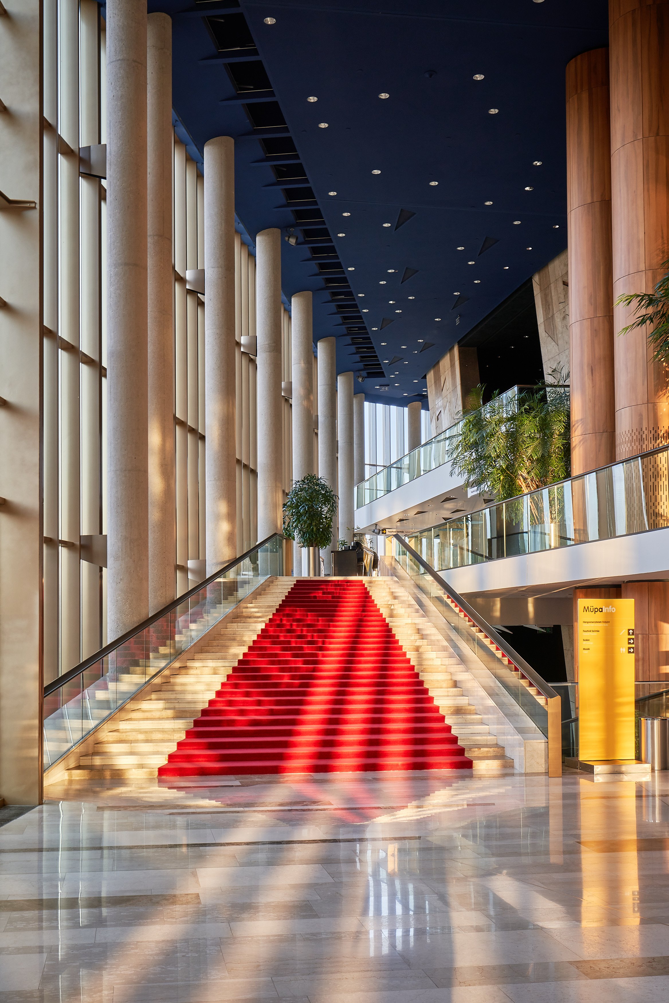 布达佩斯艺术宫丨匈牙利布达佩斯丨不详-18