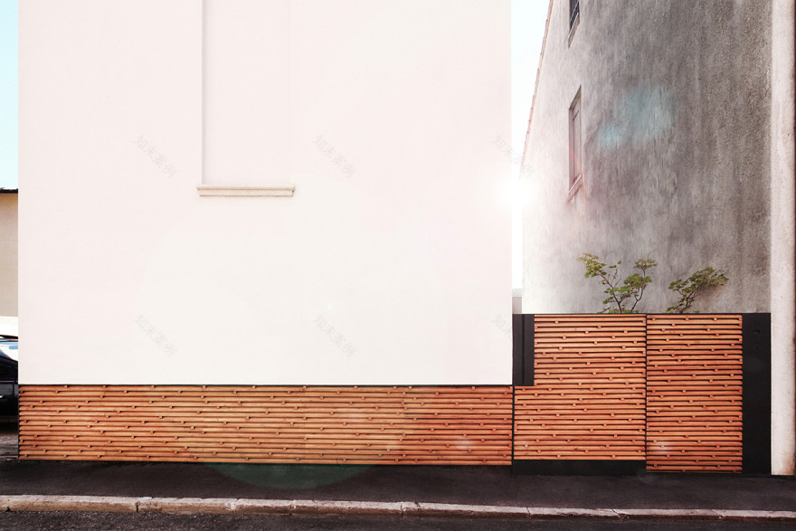 历史中心区的私人绿洲——意大利罗维戈别墅设计-0