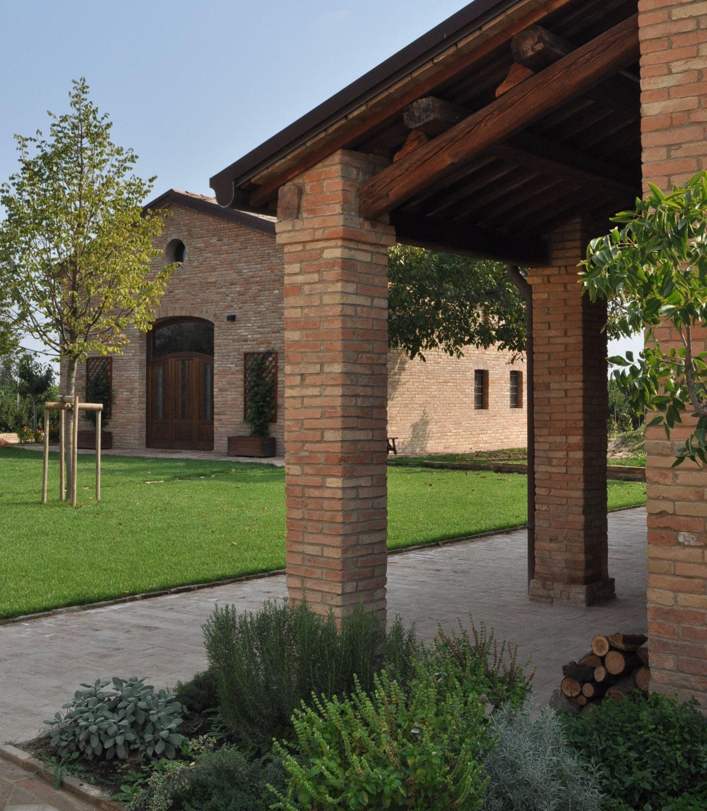 乡村小屋改造，打造温馨舒适的家园-0