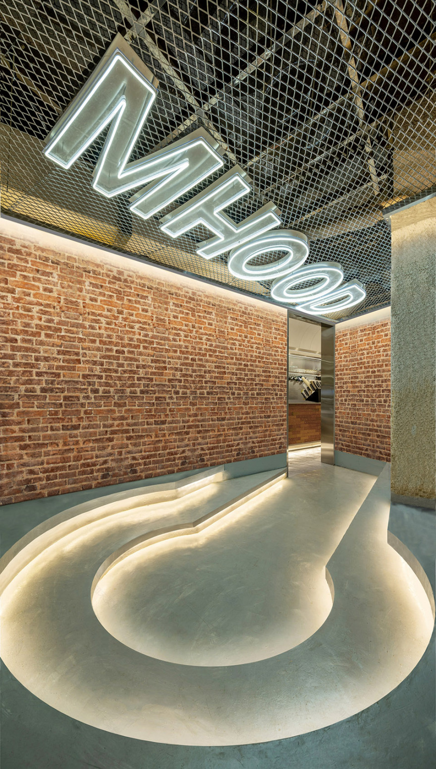 MHOOD 潮牌买手店丨日本大阪丨厚上设计-32