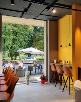 AROMATICO Cafè & Bistrot