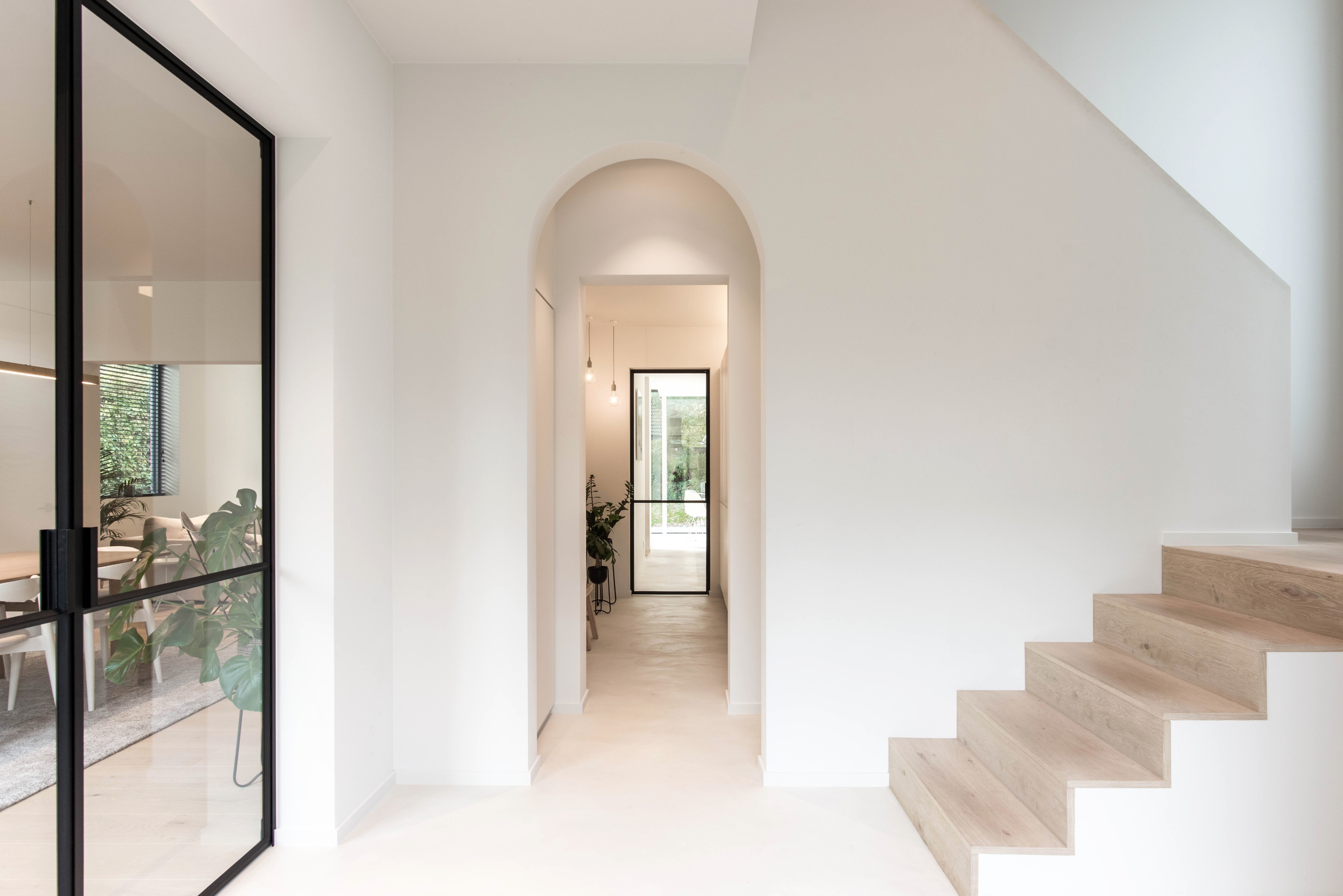 别墅 BM 的现代简约变身-1