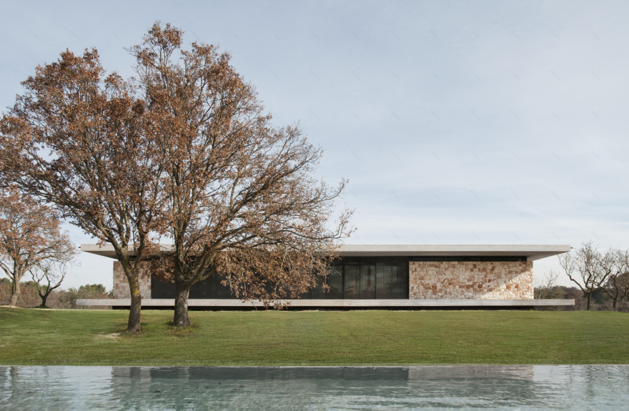 悬浮之居 · Casa M·101 绿色别墅设计-0