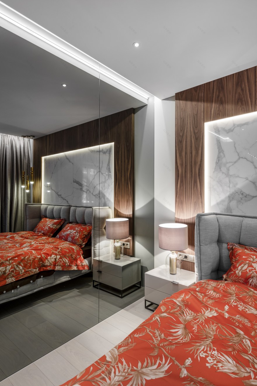 历史建筑中的透明轻盈之家-68