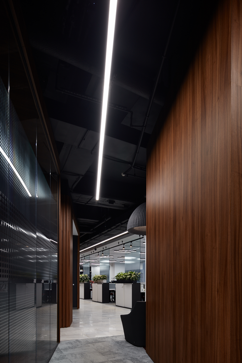 银行与体育的完美融合——Fonbet 办公室设计-2