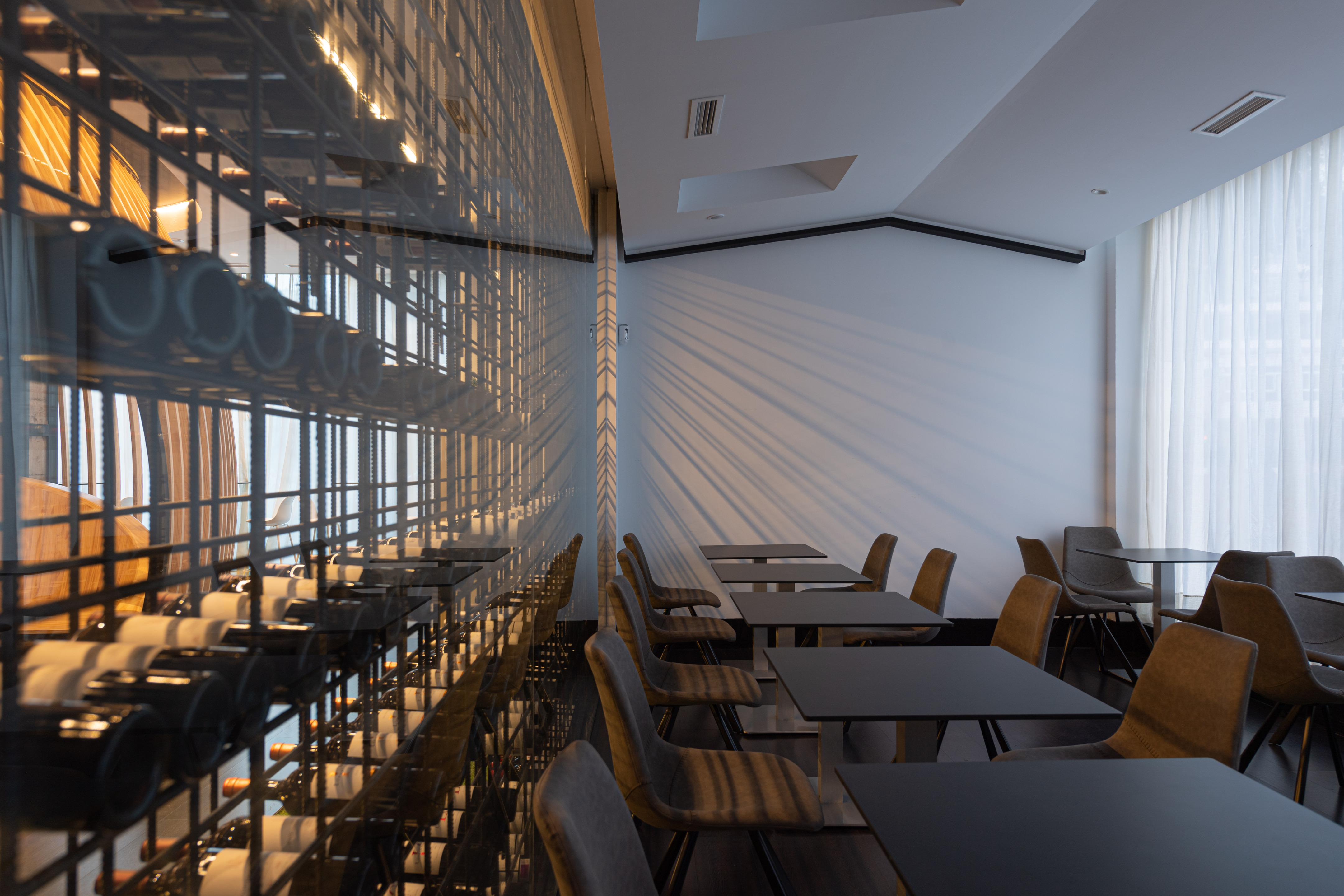 韩式餐厅"Mandu Muelle"打造温馨空间-12