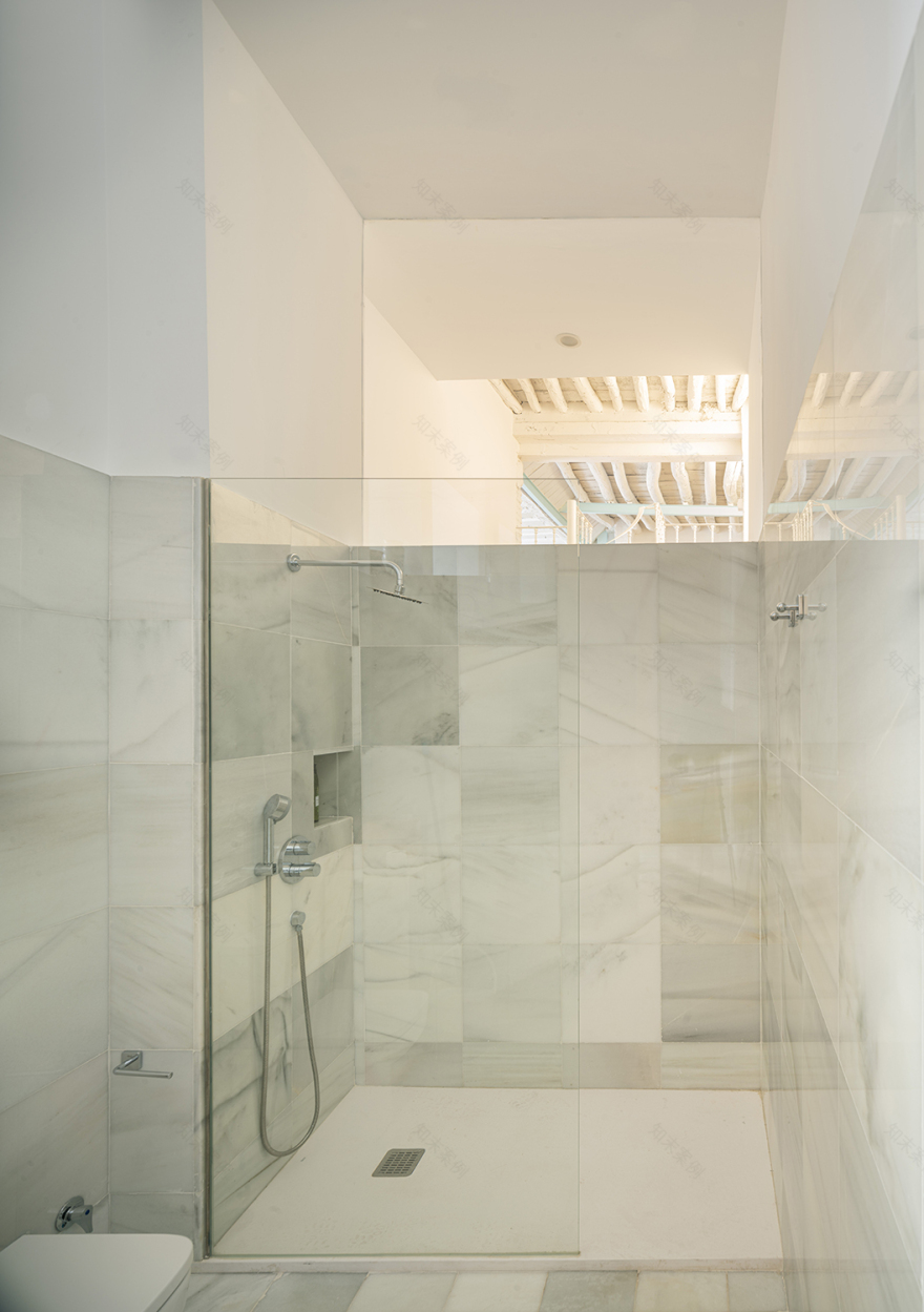 融合历史印记的公寓设计-7