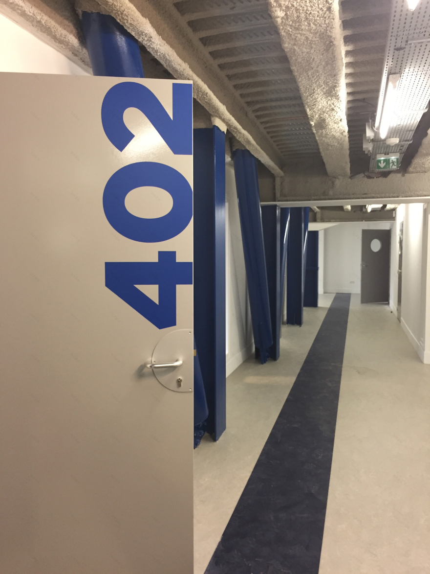 巴黎校园创新建筑设计,独立空中楼阁连接传统与未来-11