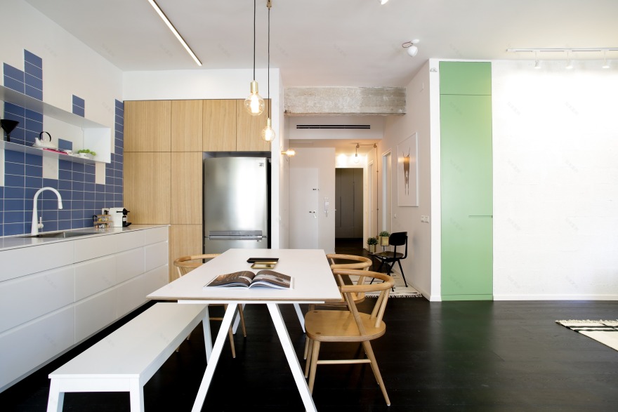 旧公寓变身为城市节奏的现代居所-2