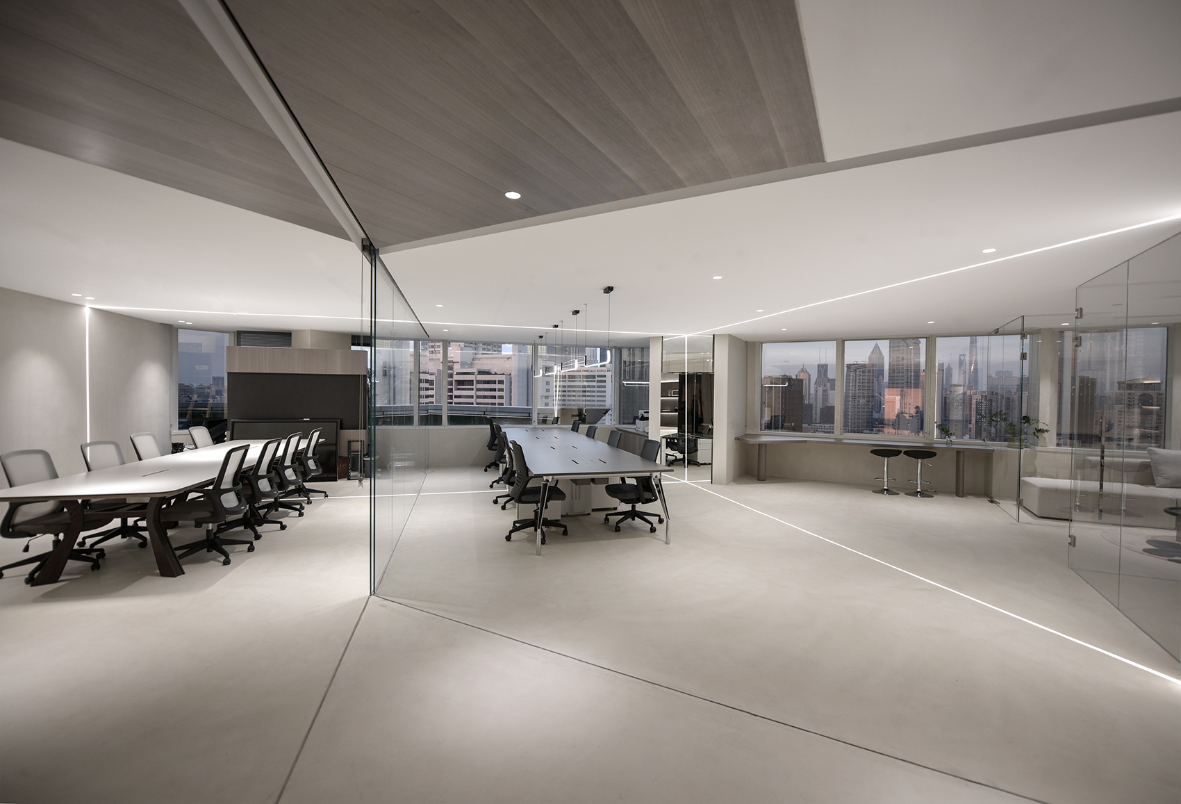 静安嘉里中心办公室设计，上海/探索光线穿插中的空间可变性-20