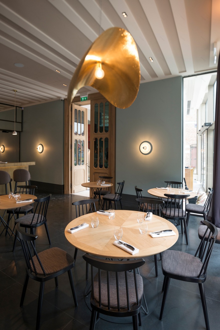 巴黎风格 ODEON 吊顶亮相里尔新餐厅-6