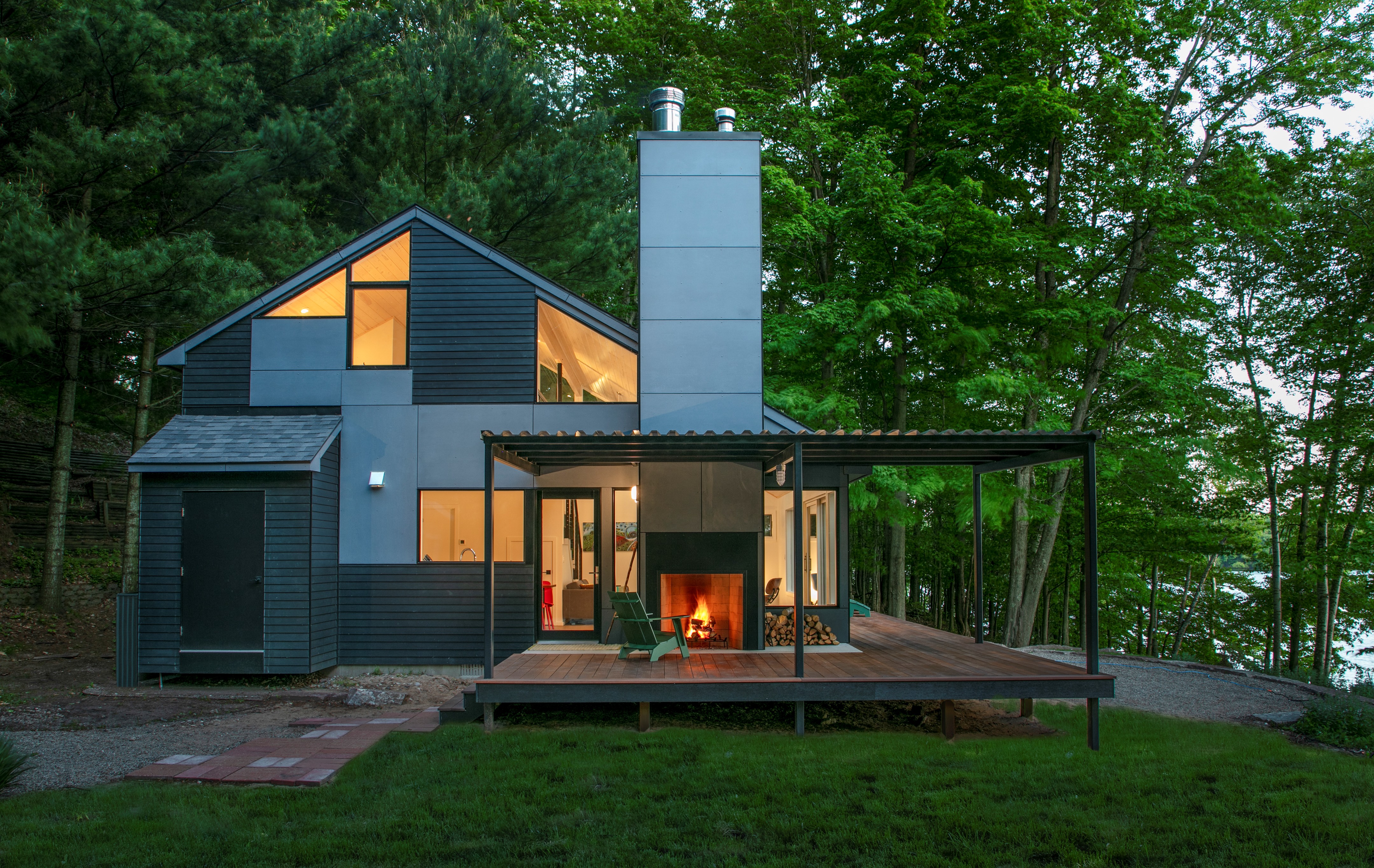 林间隐秘的 Hamlin Lake Cabin-0