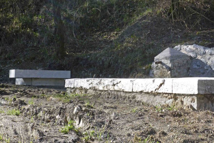 石头与森林的再生 · 古水源地景观改造-6