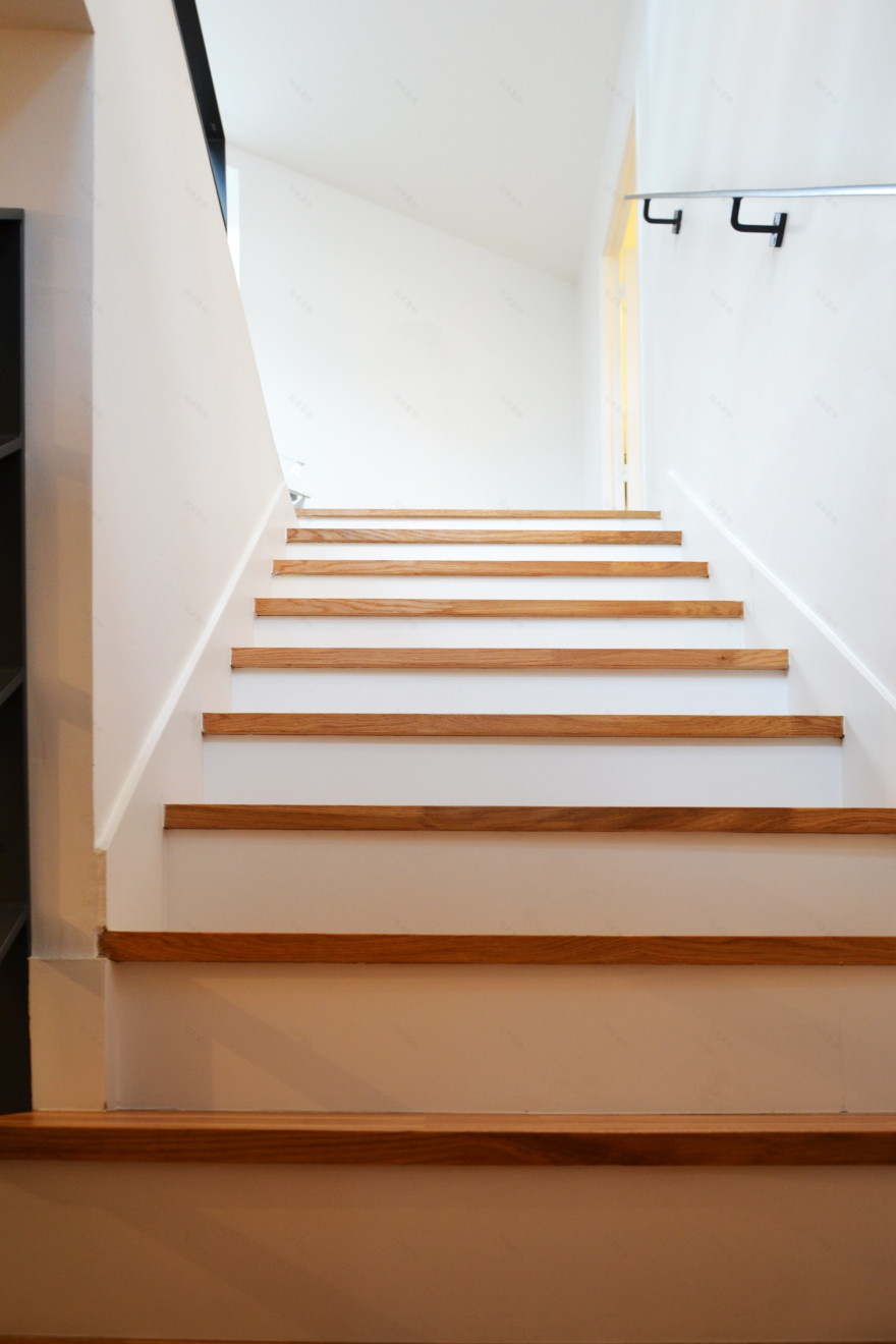 巴黎 Issy-les-Moulineaux 城市住宅-- 垂直动线重塑-5