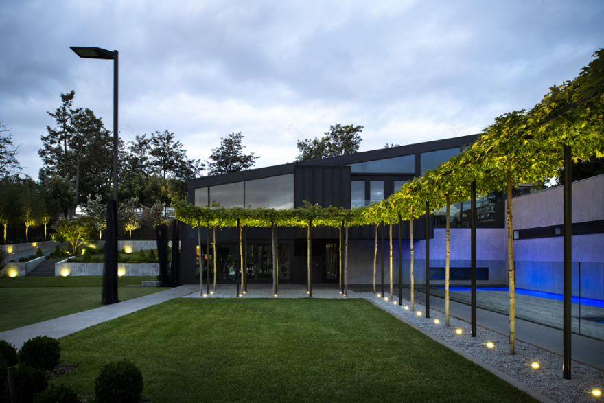 墨尔本私人庭院 | 绿色生活的艺术-4