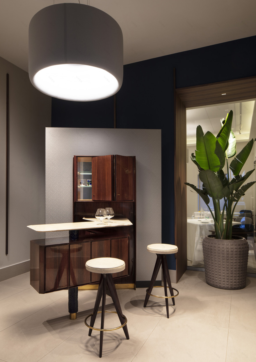 米兰星级餐厅 Il Luogo di Aimo e Nadia 翻新设计,现代与传统完美融合-10