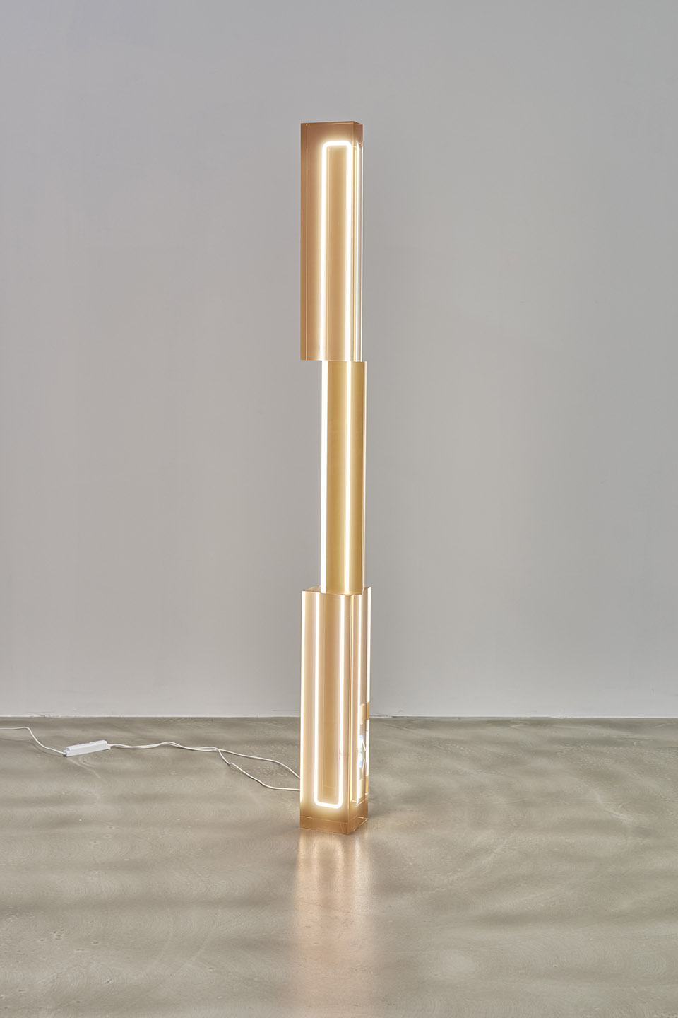 图腾灯具系列/灯光与铸塑树脂的迷人互动-36