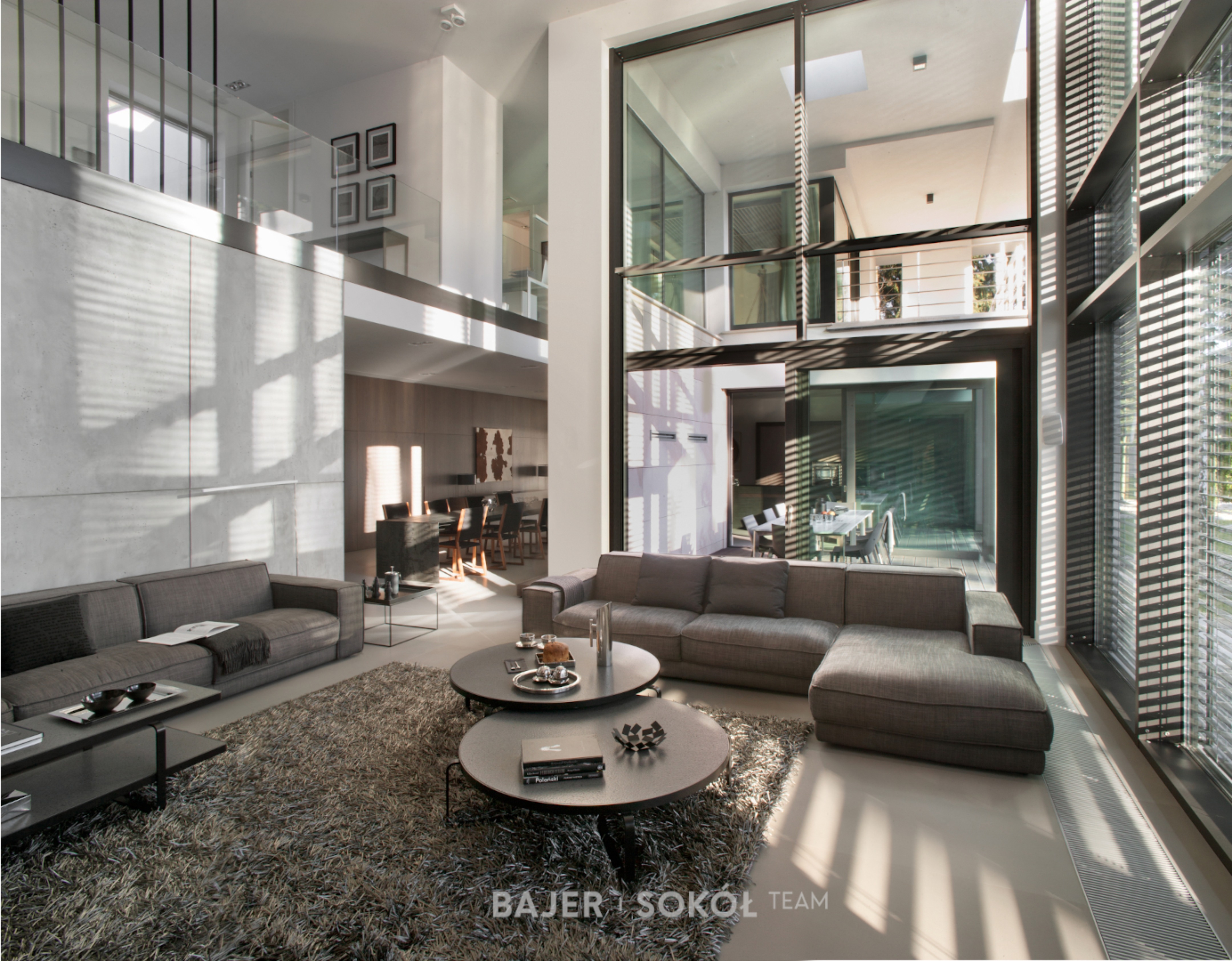 简约风格的大宅设计，原木与石材的精致融合-3