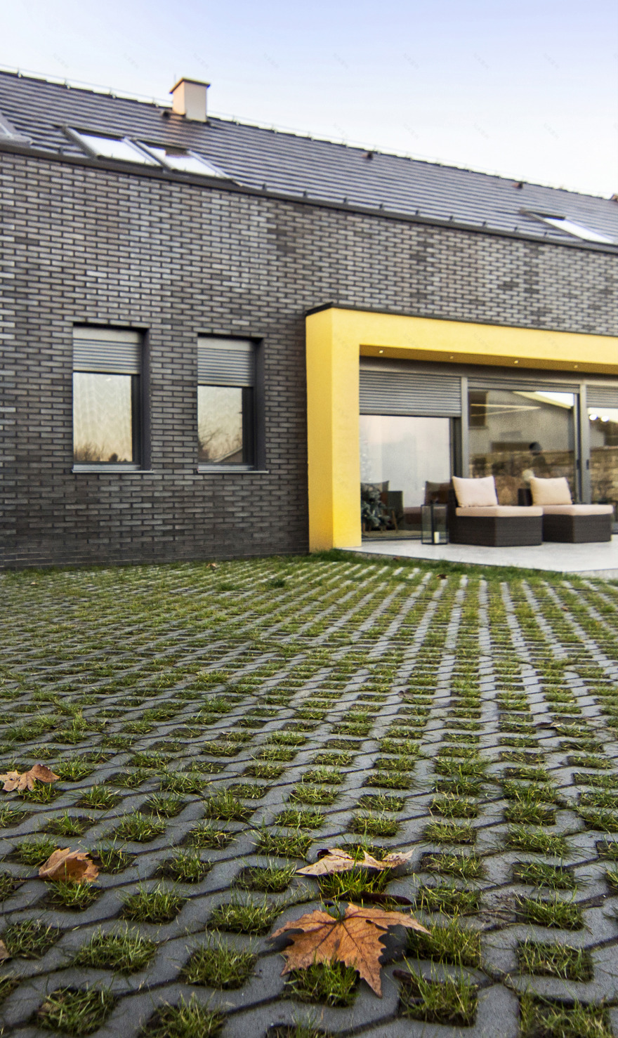 塞尔维亚 Rilak 度假别墅,家庭团聚的设计典范-2