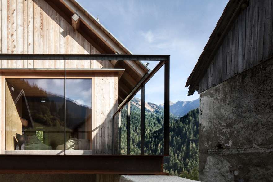 简朴与精致的碰撞 | 山地别墅设计-1