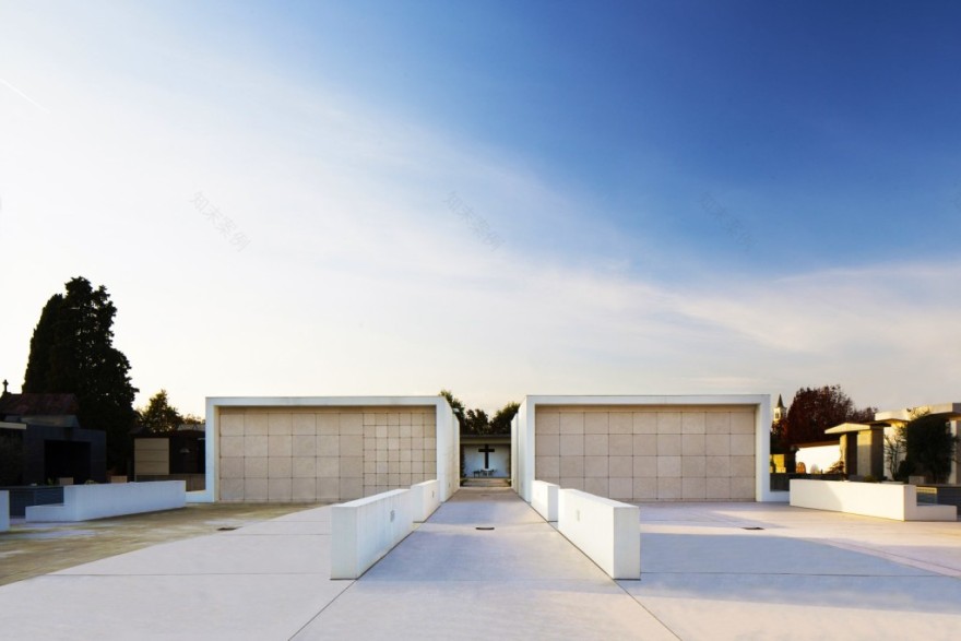 现代艺术化的 Paese 墓地设计-0