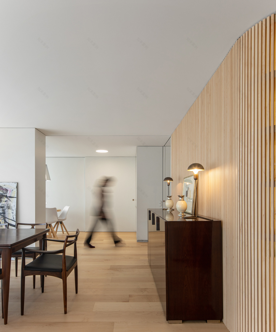 简约现代的 220 平米平层公寓改造-3