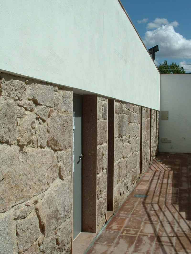 意大利 Fordongianus 公共温泉改造 | 融入环境的精致设计-8