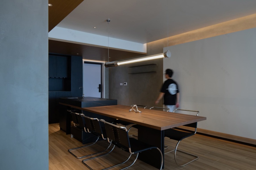 寓见曼巴 · 科比主题的鞋柜装置和静谧空间丨境屿空间研究室-30