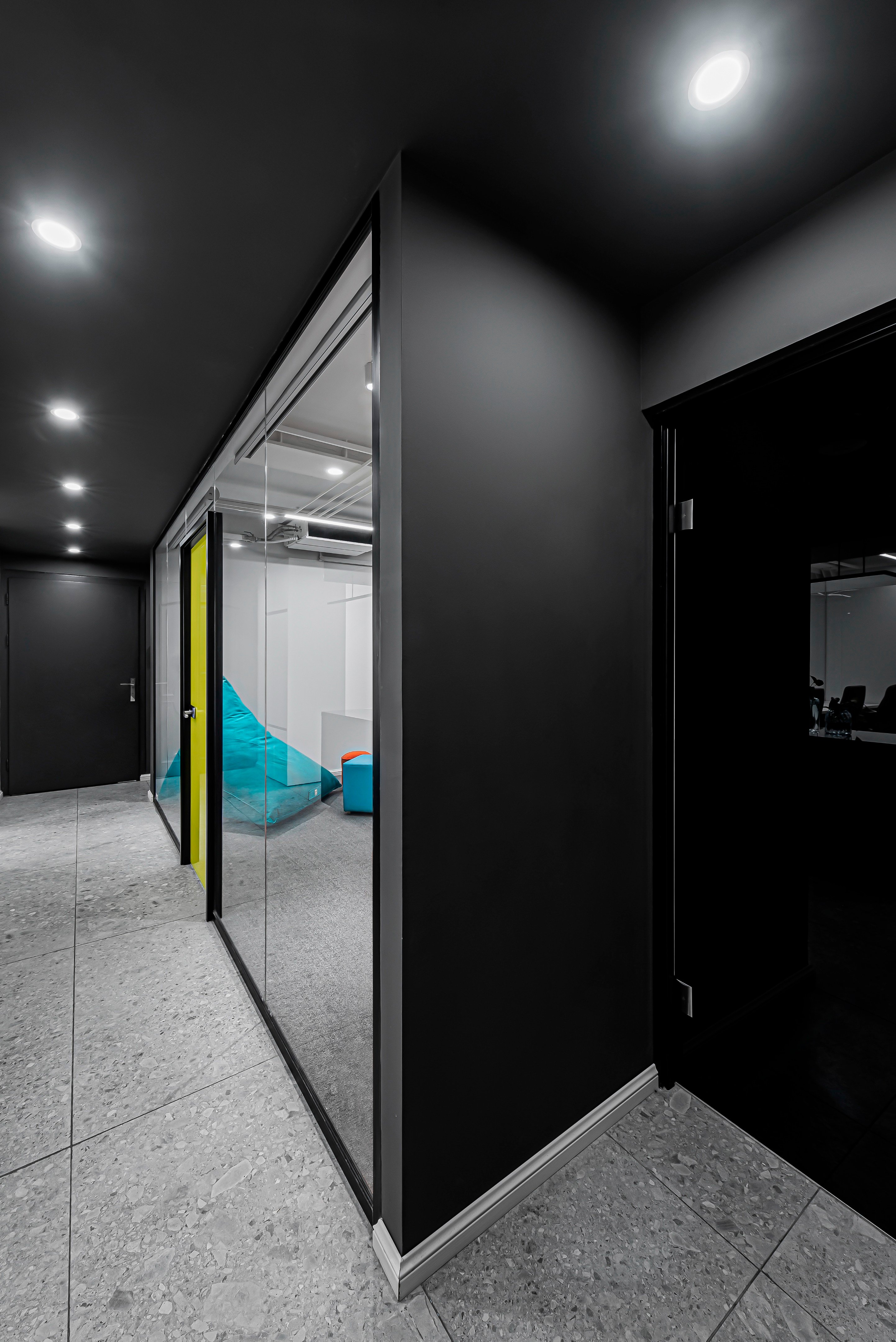 社交网络服务办公室-5