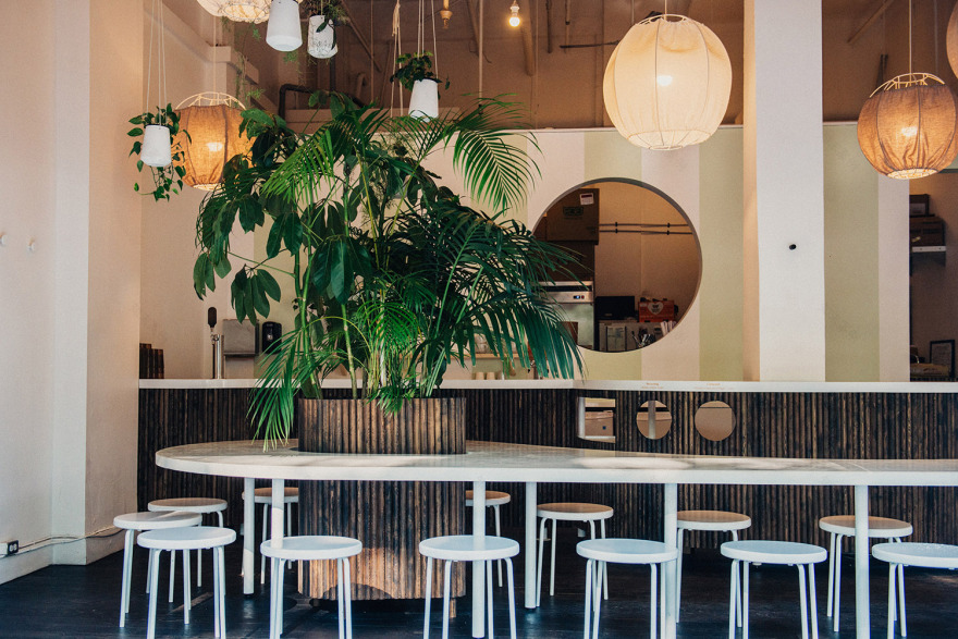 温哥华弧线元素咖啡馆-3