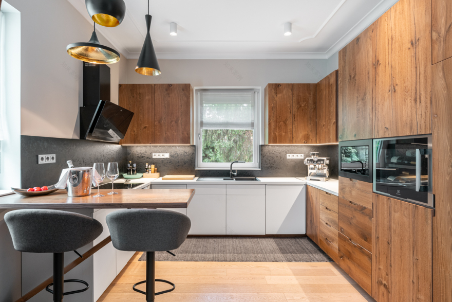 经典与现代的完美融合 | 温暖宜居的独立屋设计-7